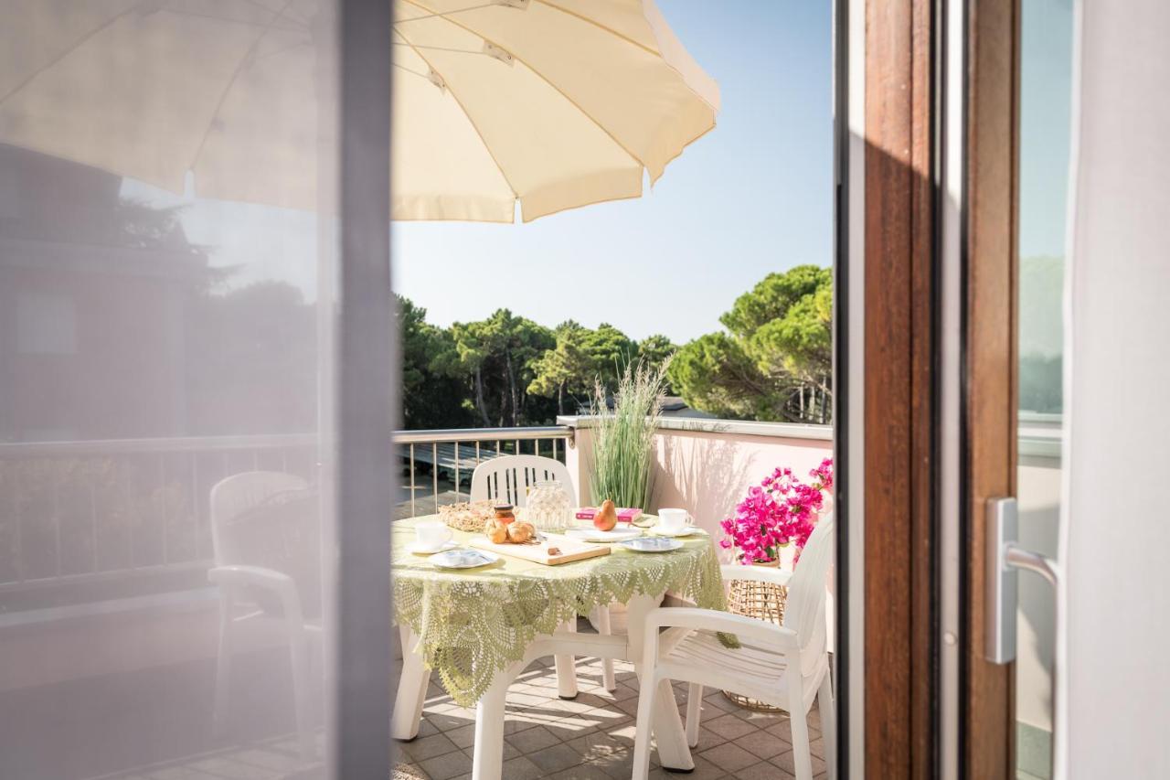 Bosco Canoro Bibione Resort Buitenkant foto