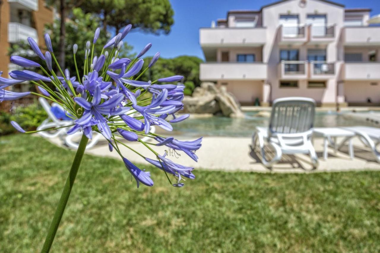 Bosco Canoro Bibione Resort Buitenkant foto